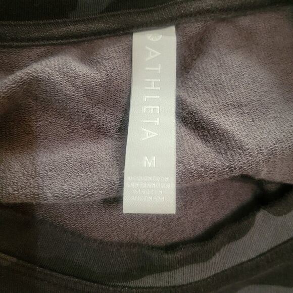 Athleta Studio To Street Camo Sweatshirt Size Medium - Picture 7 of 8